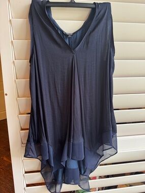 Simply Vera Vera Wang Navy Layered V-Neck Chiffon Tank